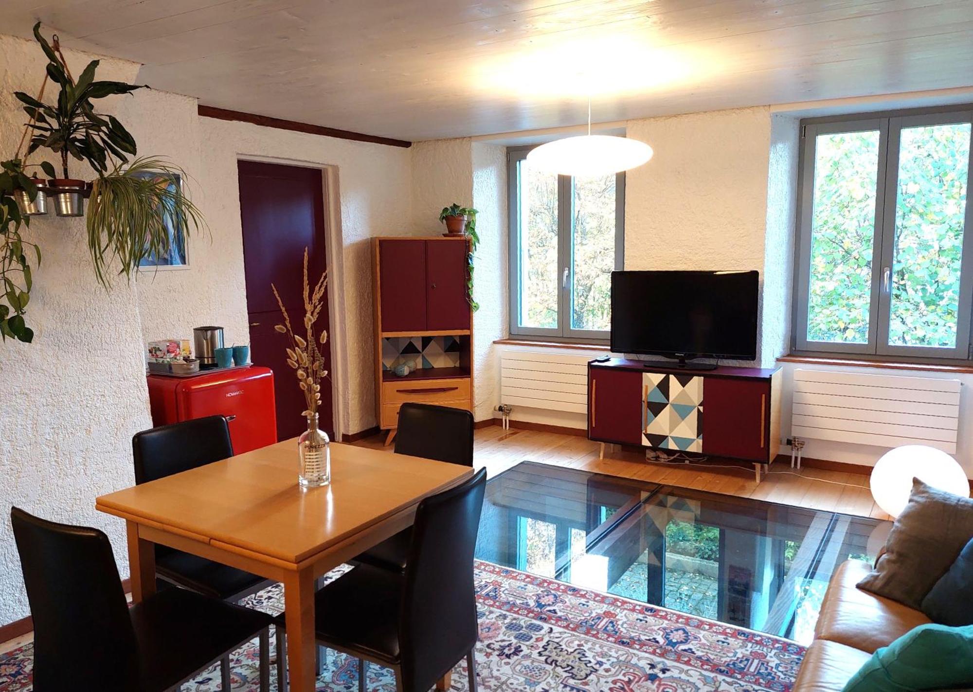 Chambres D'Hotes T'22 Fleurier Luaran gambar
